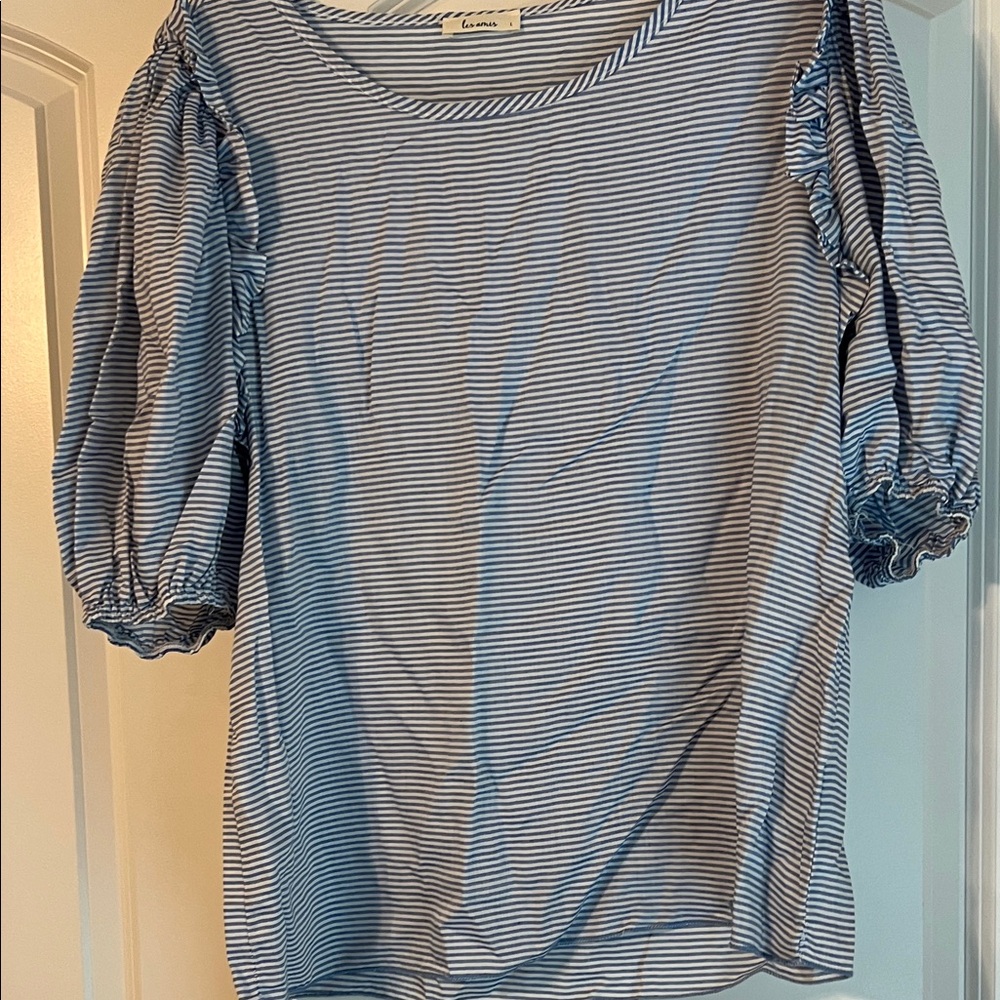 Elegant Striped Blouse with Puff Sleeves
